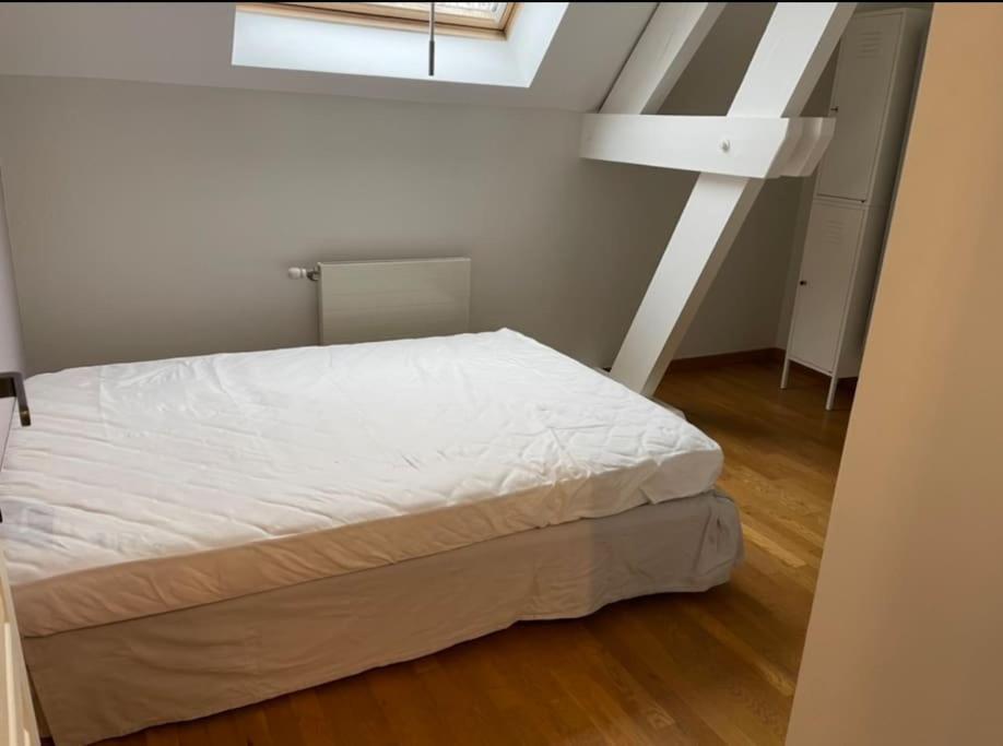 Appartement A Beaune Avec Parking Beaune (Cote d'Or) Exterior foto